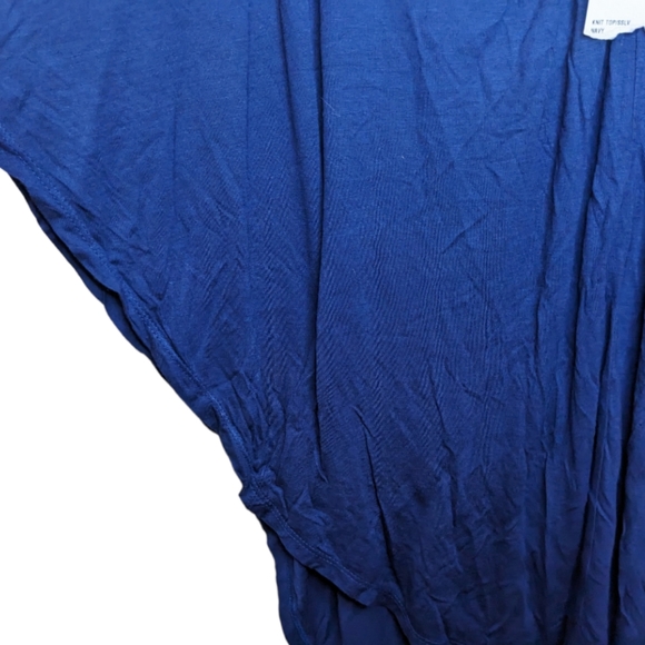 NWT Forever 21 Navy Flowy Lace Back Top Size L - Picture 6 of 11